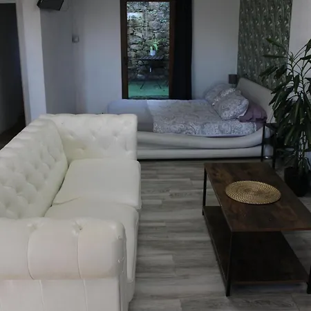 Casa-loft En El Bosque Holiday home *
