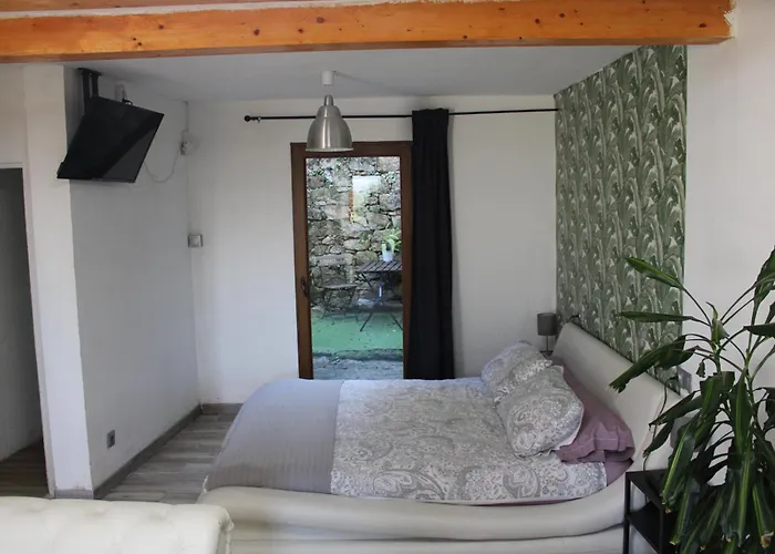 Отель Casa-loft En El Bosque Сантьяго-де-Компостела